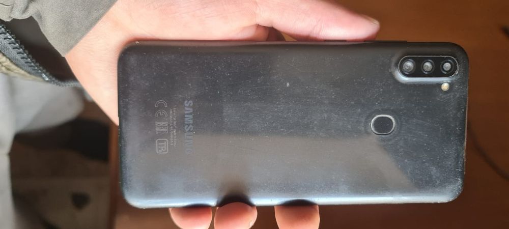 Продам телефоны Samsung a07