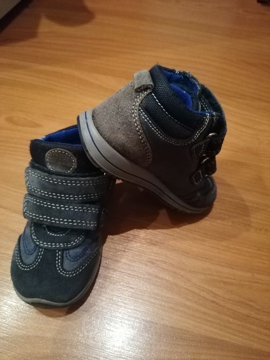 Ghetuțe băieți nr 22