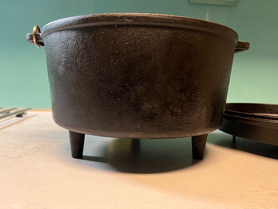 Ceaun de fonta 24 cm (4 L)