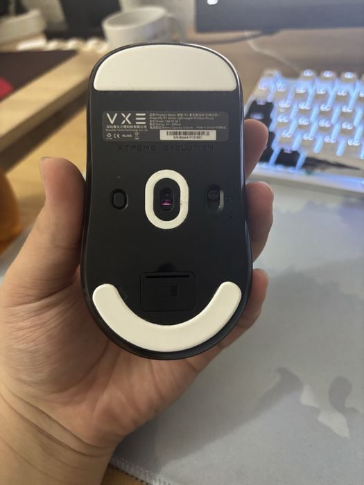 продам мышку vxe r1 se+