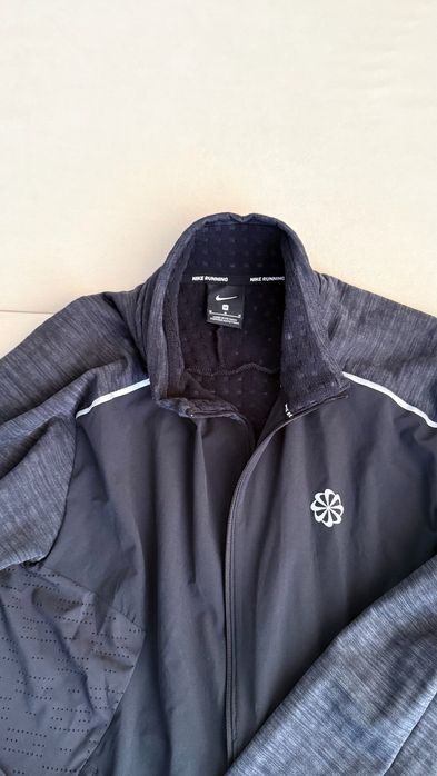 Ветровка Nike оригинал размер 48-50