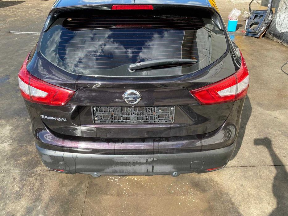 dezmembrez nissan qashqai 2017 cod motor K9K e6/usa fata/usa spate
