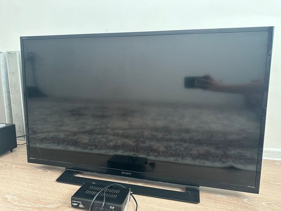 Телевизор 109см sony