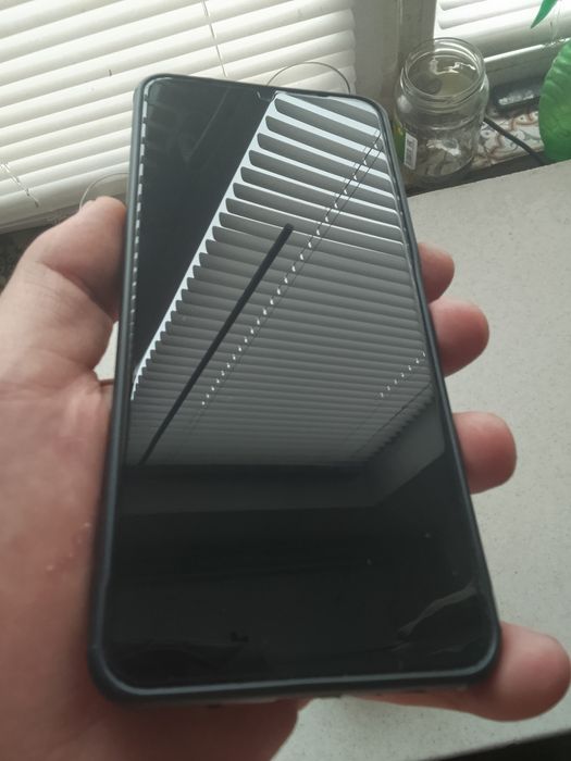 Продам чёрный Redmi A5