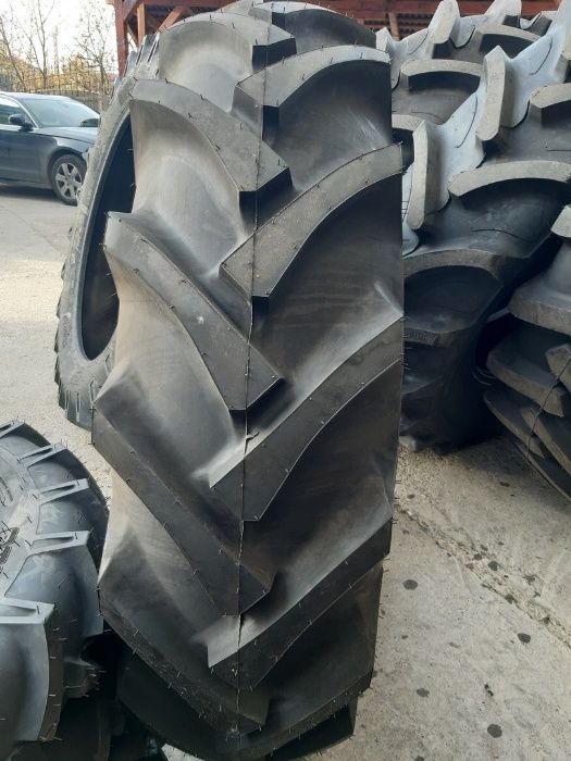 Cauciucuri noi agricole de tractor BKT 13.6-28 Anvelope 8PR