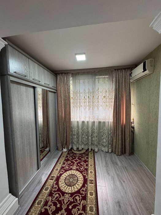 Срочно продается 2 ком.. квартира Согдияна