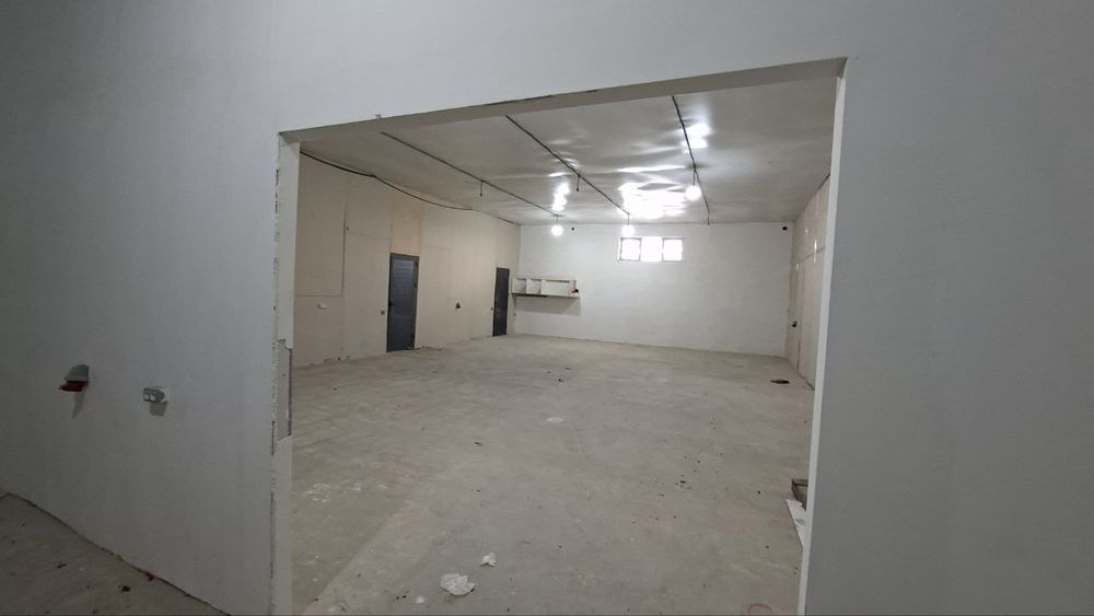 Аренда помещения под склад или производство 1000м рядом с Жомий