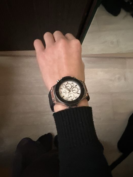 Продам или обмен Назавание модели HUBLOT