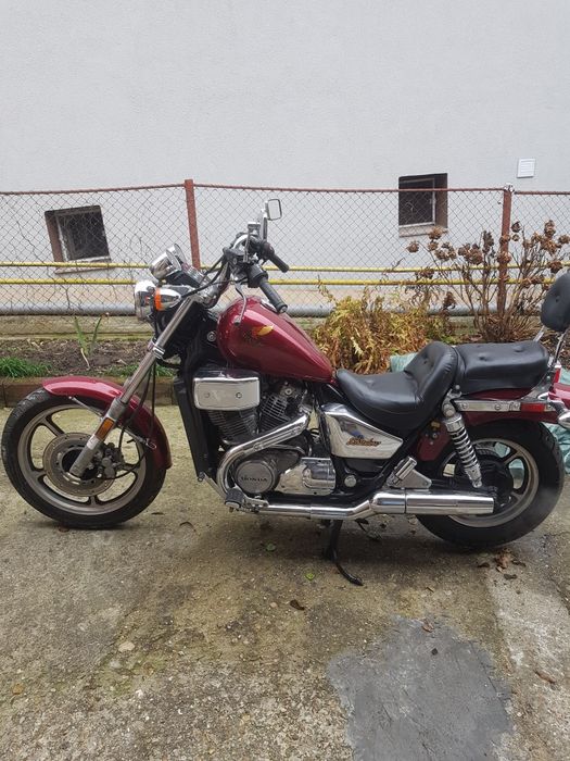 Honda shadow vt 700