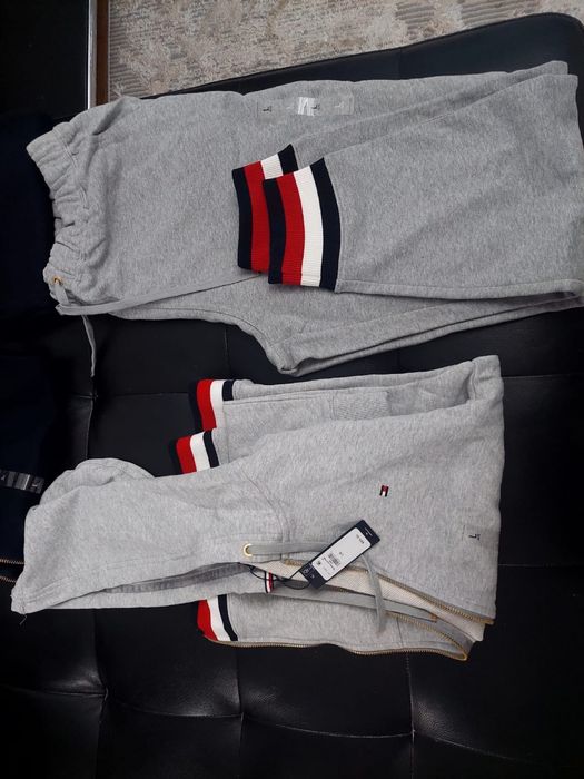 Спортивные костюмы