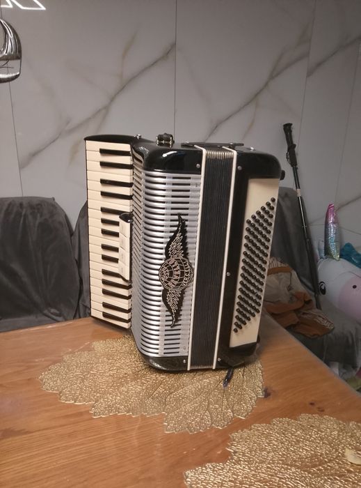 Acordeon Rossi revello vercelli
