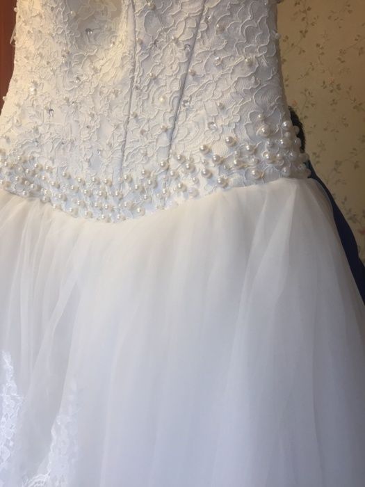 Свадебное платье