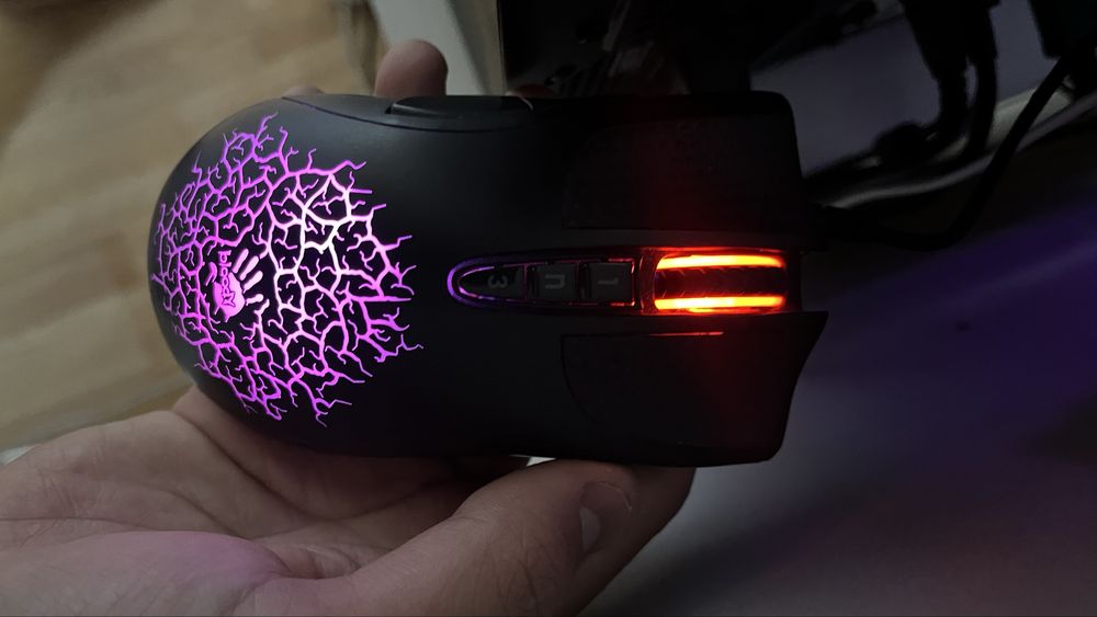 Игровая мышка bloody a90