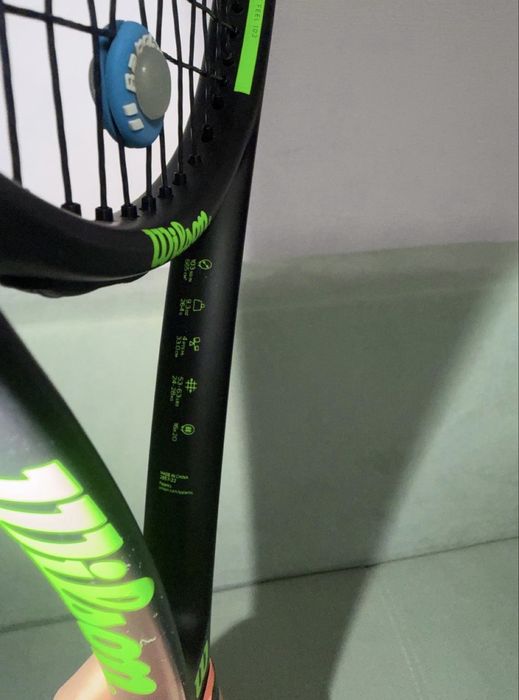 Продам ракетку Wilson Blade 103