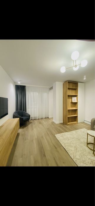 Proprietar închiriez garsonieră, recent renovată