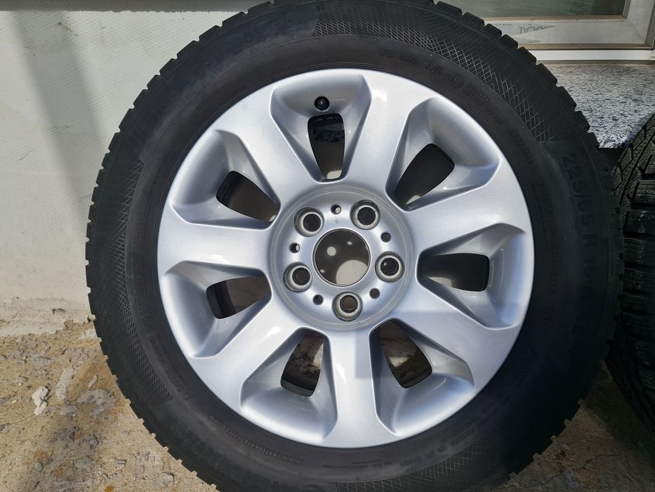 Продавам 4 джанти за BMW style 115 със зимни гуми