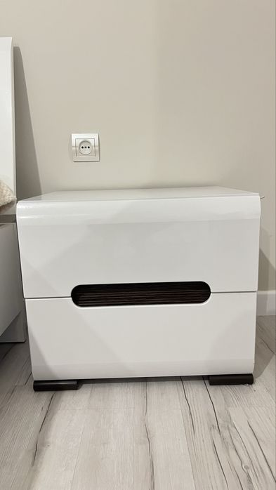 Мебель (Спальный гарнитур)