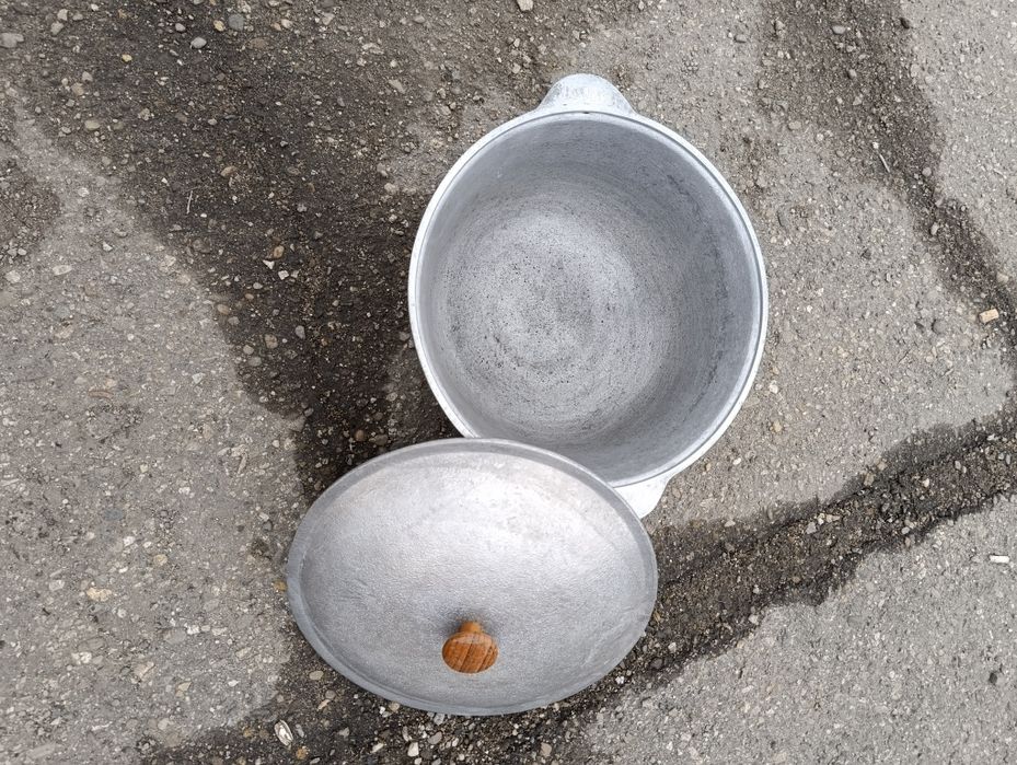 Продам казан 6 литров