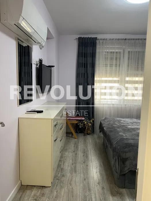 Дава се под наем Двустаен апартамент в Варна, Кайсиева градина - 70 кв.м за 690 € - Снимка #3