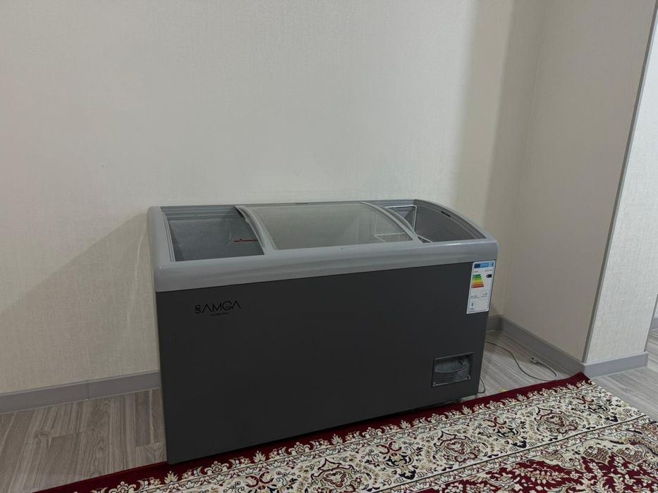 Морозильник двух дверный