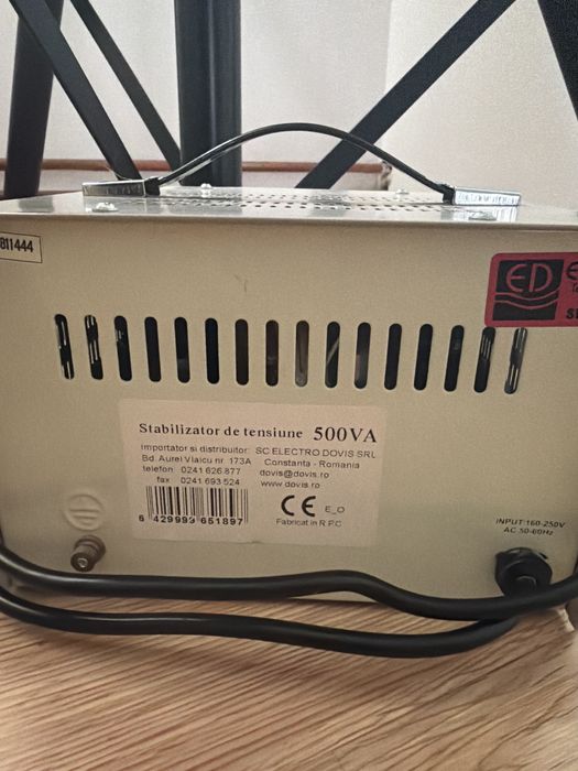Stabilizator de tensiune 500VA