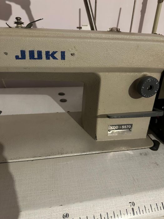masina de cusut industriala juki