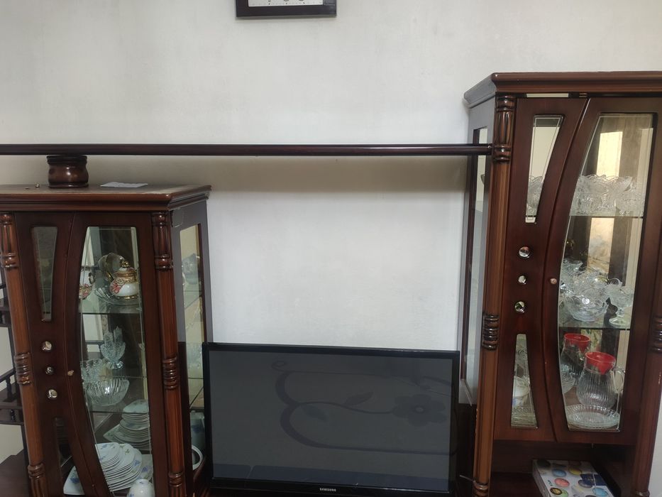 Горка ,мебель для гостинный