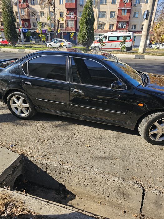 Nissan maxima A33 Gv