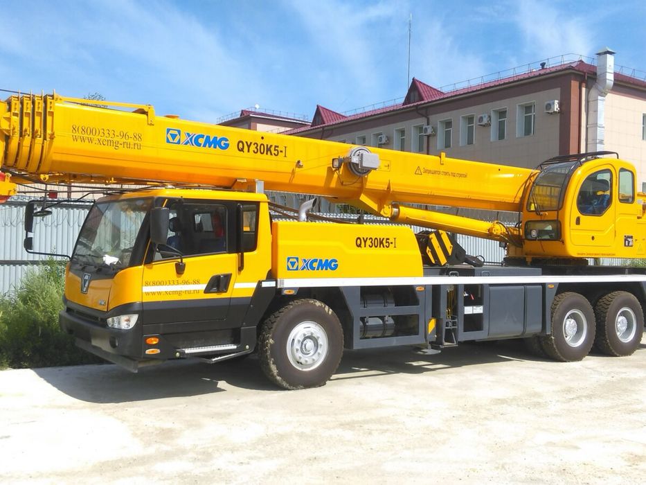 Автокран Китаец XCMG 30