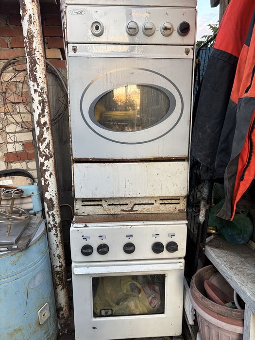 Продам газовую плиту