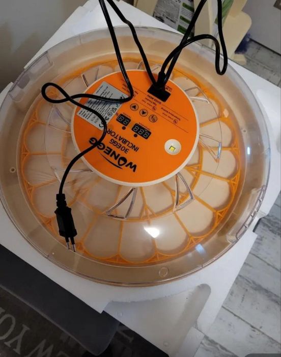 Assalomu alaykum aka ukalar inkubatir sotiladi