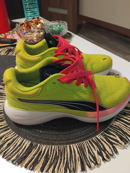 Puma PRO SERIES маратонки