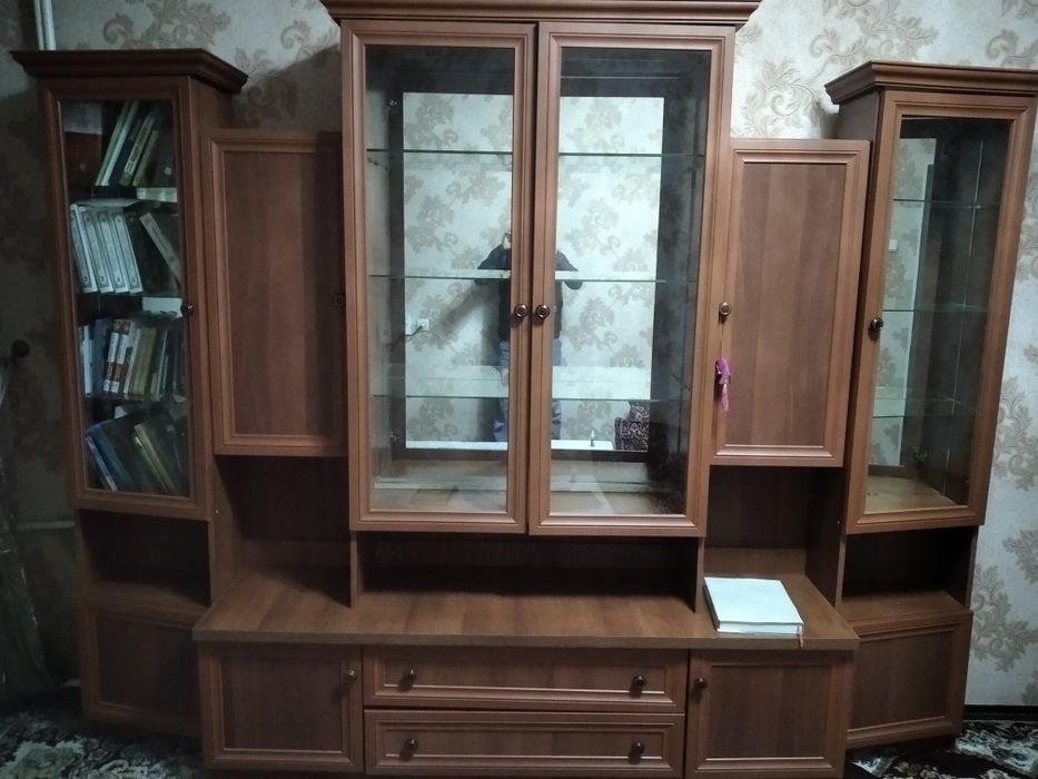 Стенка мебел гостиной