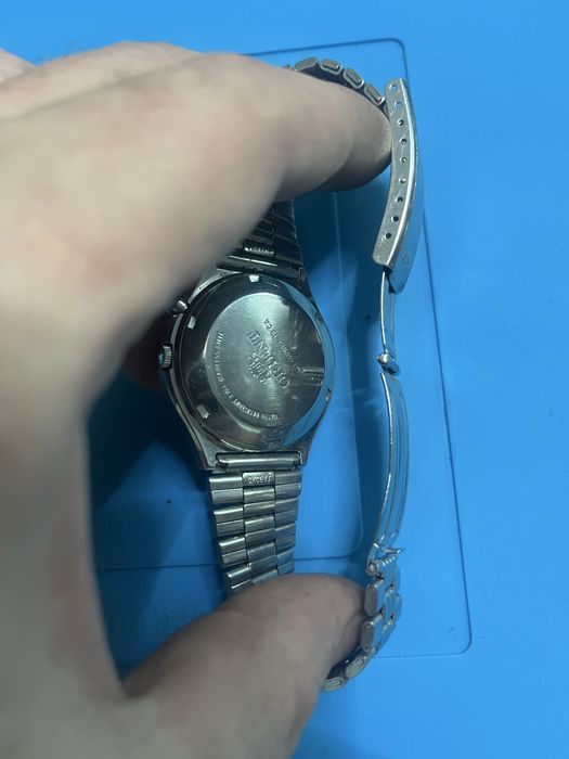 Продам Часы orient