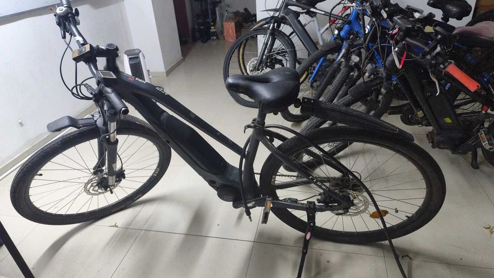 Vand biciclete electrice cu motorizare Bosch
