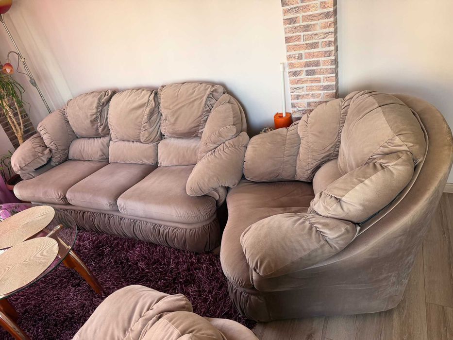 продавам диван и фотьойли включително и на бройка