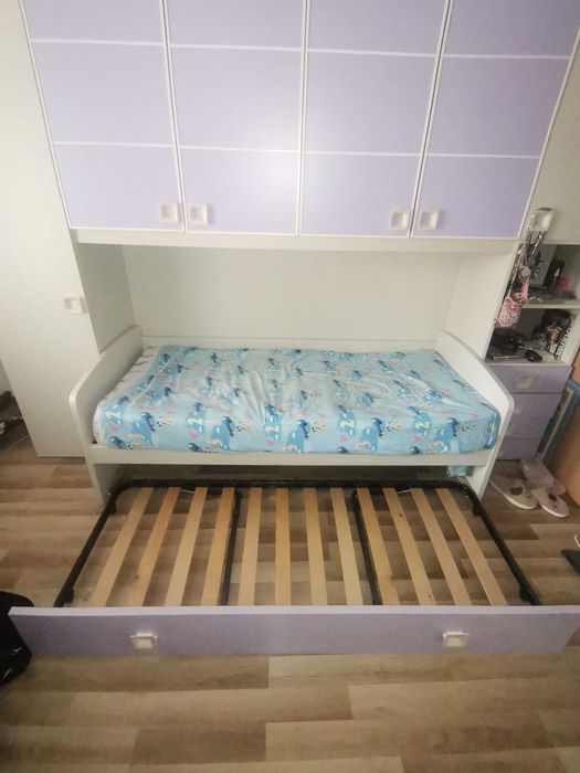 Mobila pentru tineret