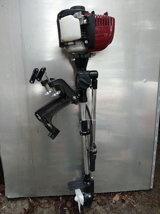 Двигател за лодка