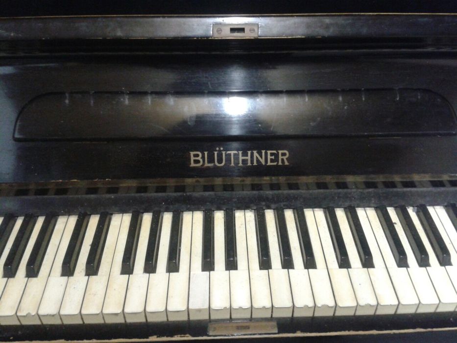 Пиано под наем - краткосрочно и дългосрочно