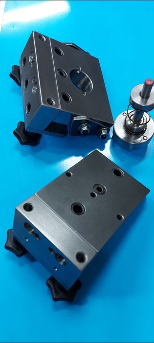 Шаблон за минификс комплект с фрезер 15мм. 
За минификс 34мм 
Има отво