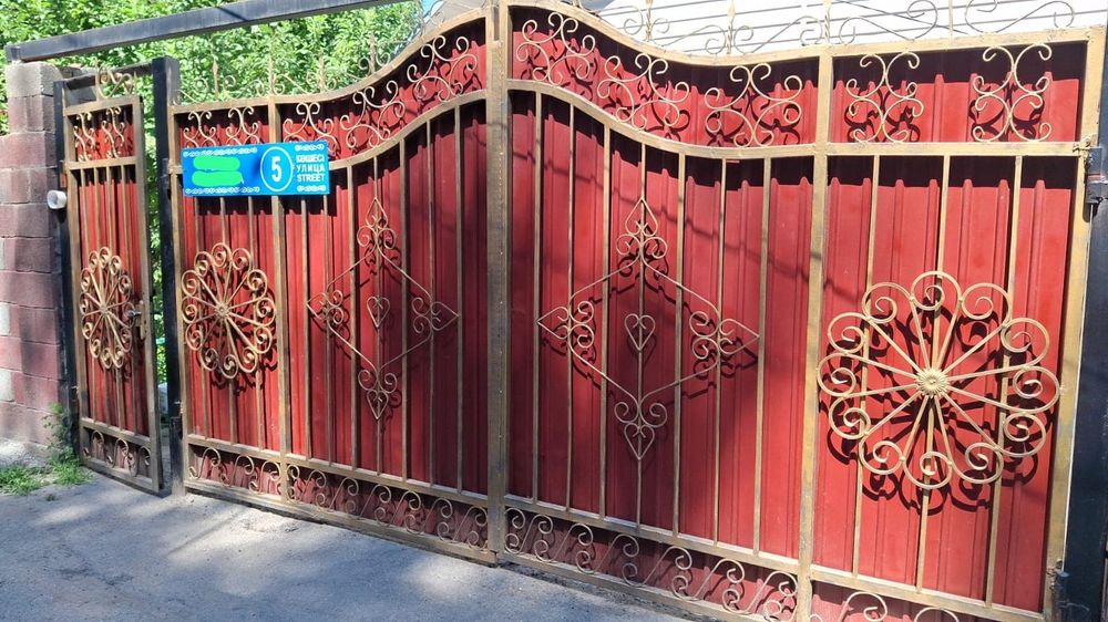 Продам ворота с калиткой