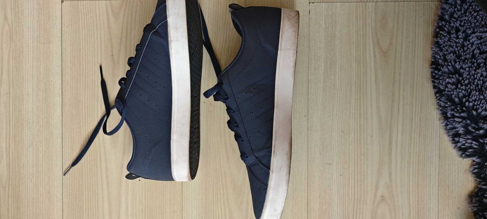 Обувки adidas номер 44 /2/3 трети!