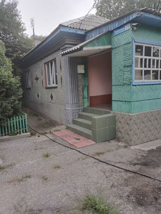 Продам дом в п. Байсерке