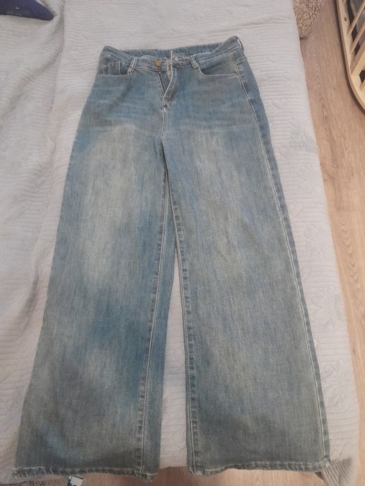 Продам джинсы клёш