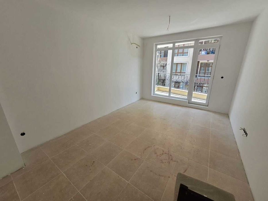 Продава се Двустаен апартамент в с. Равда, Област Бургас - 57 кв.м за 1450 €/кв.м - Снимка #2