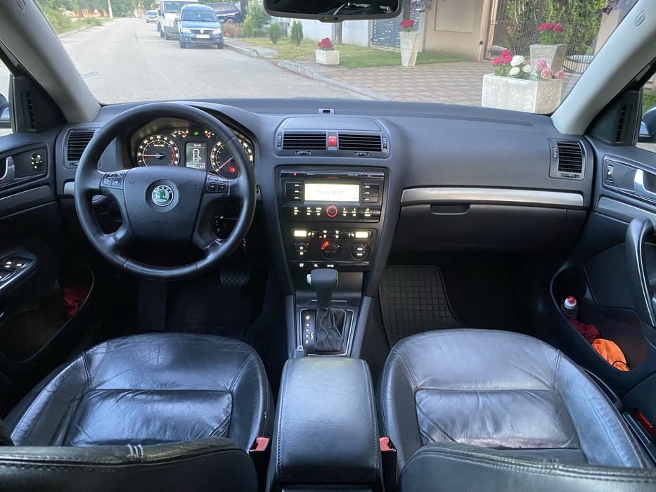 SKODA Octavia 2008 — imagine 5