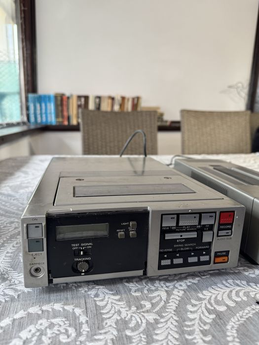Sony Betamax + 25 Sony касетки