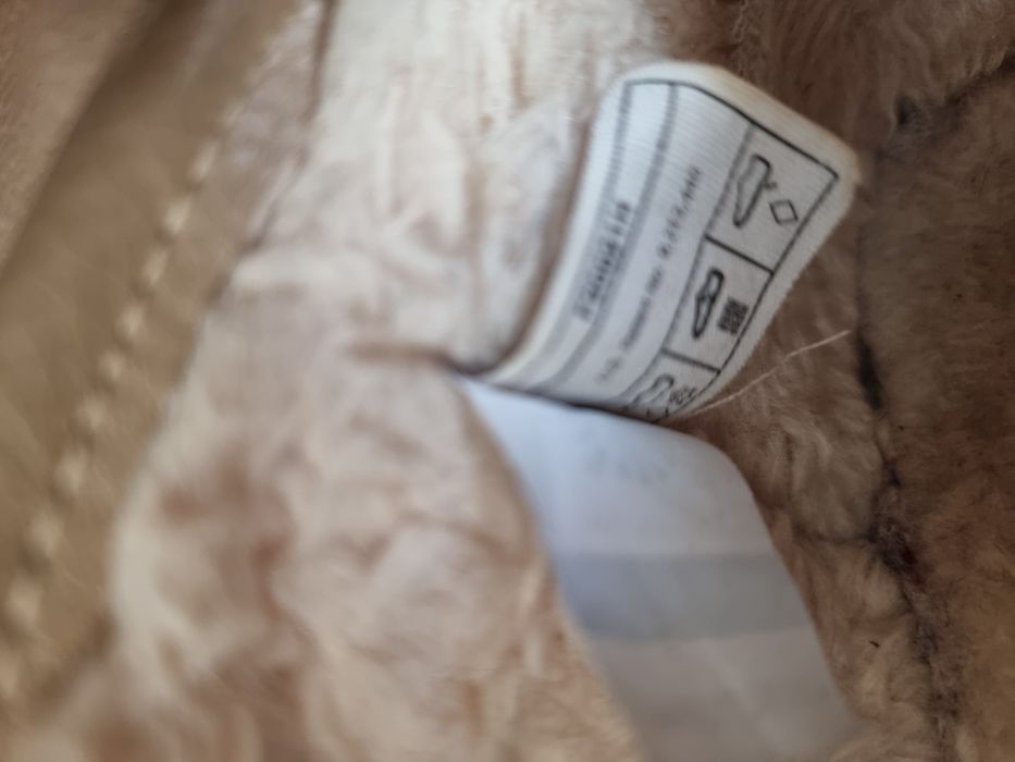 Cizme UGG vegan leather