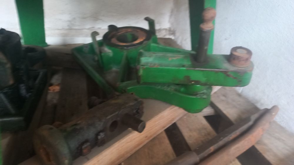 Trasc strugure 250 litri