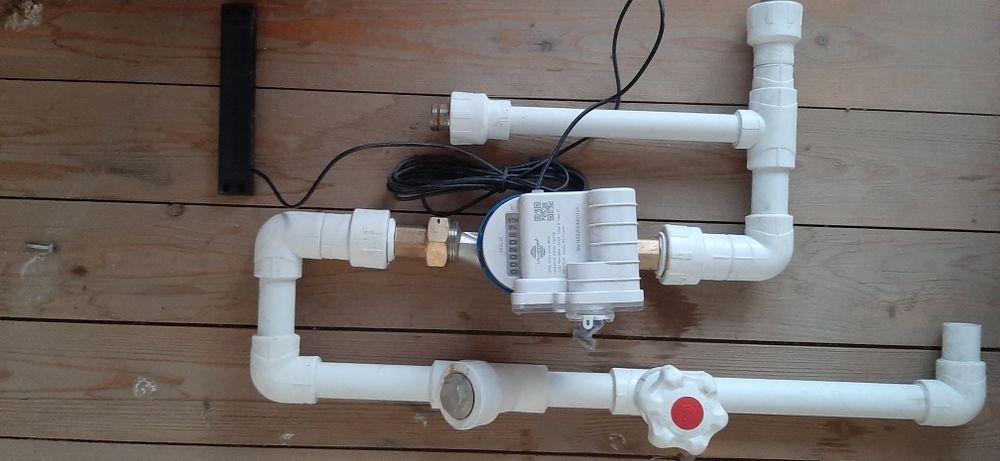 Счётчик воды продаётся